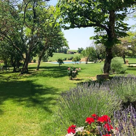בית נופש Larroque-sur-l'osse Chateau Sleeps 12 Pool Wifi *