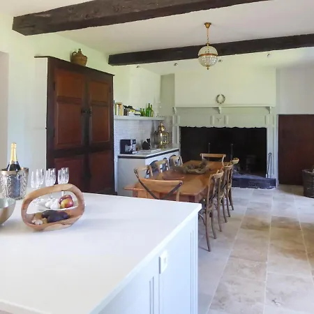 Larroque-sur-l'osse Chateau Sleeps 12 Pool Wifi * Larroque-sur-l'Osse