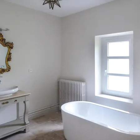 Larroque-sur-l'osse Chateau Sleeps 12 Pool Wifi * Larroque-sur-l'Osse