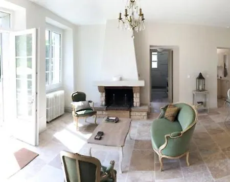 בית נופש Larroque-sur-l'osse Chateau Sleeps 12 Pool Wifi